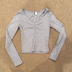 H&M Gray Long Sleeve Top